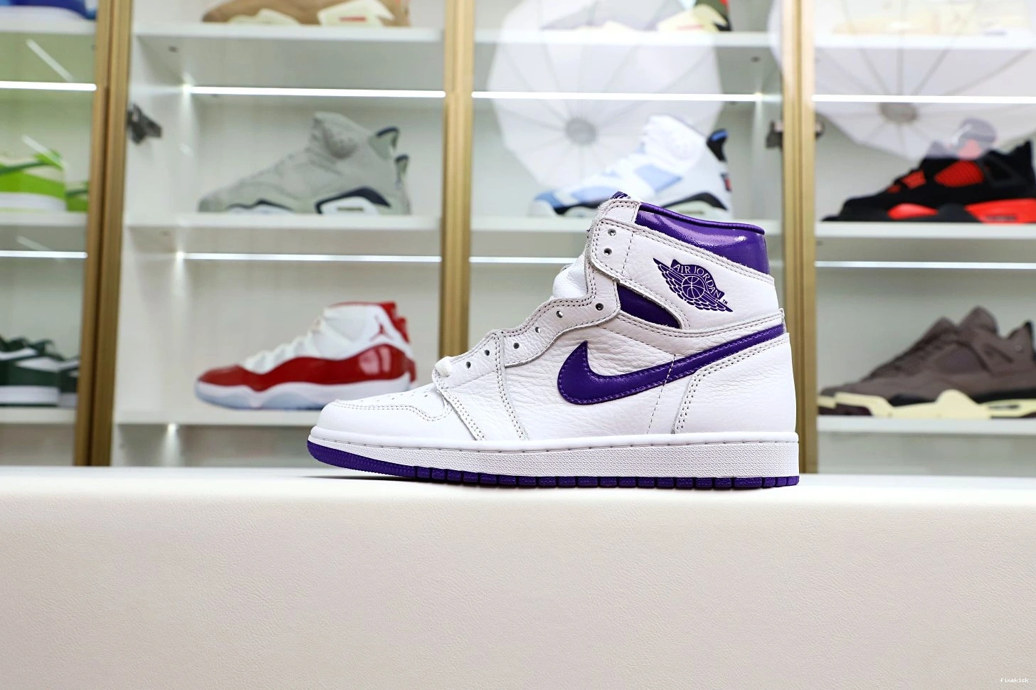 1 OG High Court Jordan Purple Air 1229